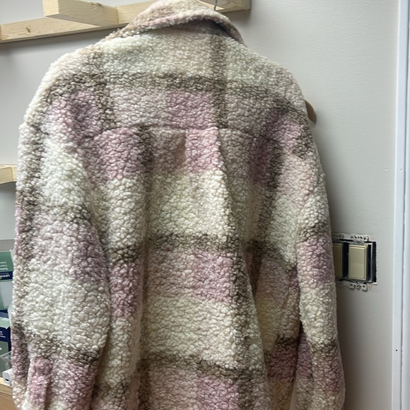 Boutique Sherpa jacket - Picture 2 of 2